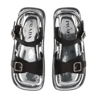 プラダ(PRADA)ブラックパテント×シルバースタッズサンダル 40 プラダ 22SS レザー×パテント サンダル 6 メンズ ブラック