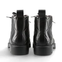 希少　ボッテガヴェネタ　stride　黒 25.5〜26.0相当　ショートブーツ BOTTEGAVENETA ボッテガヴェネタ Stride Ankle Boots Shinny