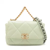 シャネル 19 デニュフ ラムスキン ショルダーバッグ CHANEL - シャネル CHANEL 19 ディズヌフ マトラッセ ショルダー