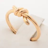 ティファニー ノット リング 750(YG) 3.4g A3133872｜中古ブランド品