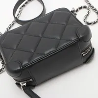 美品☆　シャネル　マトラッセ　ラムスキン　2way　ショルダーバッグ　29番台 シャネル マトラッセ 2WAY チェーンショルダー ネイビー