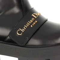 【キュートなデザイン♡】Dior D-Quest ショートブーツ 存在感ある足元♪【Dior】D-Quest カーフスキン ショートブーツ