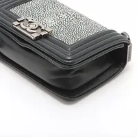 シャネル　ボーイシャネル　ガルーシャ　美品！　エキゾチックレザー シャネルボーイシャネルガルーシャ美品！エキゾチックレザー