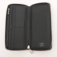 ヴィトン エピ ジッピーウォレットヴェルティカル M60965