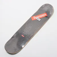 ⑪supreme シュプリーム スケートボード スケボー WORLD FAMOUS