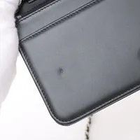 【気品漂う立体カメリア】CHANEL ベロア チェーンウォレット 黒 楽天市場】シャネル カメリア型押し チェーンウォレット