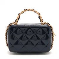 希少 正規品 CHANEL マトラッセ パテントレザーハンドバッグ ゴールド金具 66bdfdf605e29.webp