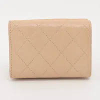 【星】特別セール中！シャネル財布　マトラッセキャビアスキン　コンパクトウォレット CHANEL(シャネル) キャビアスキンマトラッセコンパクト