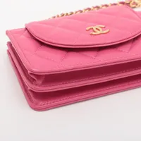 シャネル ミニマトラッセ ラムスキン チェーンウォレット ピンク