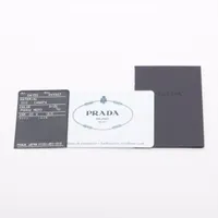 プラダ カナパ トライアングル キャンバス ショルダーバッグ