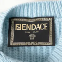 フェンダーチェ　限定　ズッカ　メデューサ　ニット　36 美品 フェンダーチェ 限定 ズッカ メデューサ ニット 36 美品 - メルカリ
