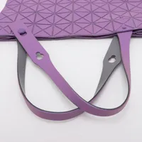 【極美品✨】ISSEY MIYAKE バオバオ ハンドバッグ PVC パープル イッセイミヤケ バオバオ PVC トートバッグ パープル XM016220