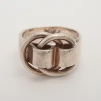●お値下げ●　AVIREX　スカルリング　シルバーリング　ルビーアイ　アメカジ RED TAiL/レッドテイル】「Skull Ring/スカルリング」(ASR