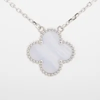 ヴァ‌ンク‌リーフ‌＆アー‌ペル カルセドニー ネックレス VCARD34900 楽天市場】ヴァンクリーフ＆アーペル Van Cleef & Arpels