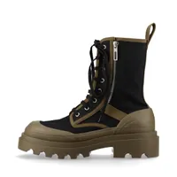 CELINE バルキー レースアップブーツ 360673602C38NO 楽天市場】CELINE セリーヌ レースアップブーツ BULKY バルキー