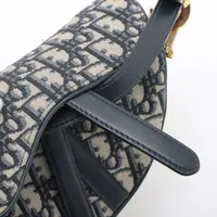 【新作】DIOR Saddle トリプルポーチ ネイビー レザー DIOR（ディオール）2022秋新作バッグ】 チアフルカラーのレディ