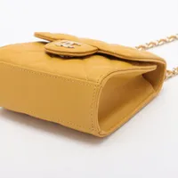 シャネル ミニミニマトラッセ ラムスキン 2WAYショルダーバッグ
