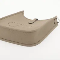 エブリンTPM ベージュ レザー シルバー金具 エルメス エブリン16 TPM アマゾン トリヨンクレマンス ベージュ