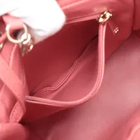 シャネル CCフィリグリー キャビアスキン チェーンリュック ピンク