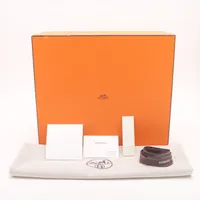HERMES ゴールド メダリオン デルタ上級会員のシルバーメダリオンの特典は？ゴールド