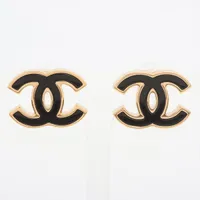 CHANEL ピアス ココマーク ラインストーン GP ゴールド B23B 楽天市場】シャネル CHANEL ピアス イヤリング ゴールド ココ