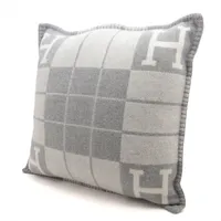 エルメス クッション　アヴァロン　グレー エルメス Hermes HERMES クッション アヴァロン CUSHION AVALON