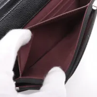 現行モデル✨サンローラン　キャビアスキン　チェーンウォレット　コーティング ウィメンズ 革小物 | サンローラン | YSL