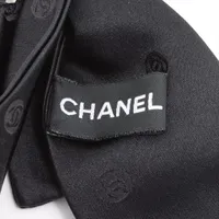 【中古】CHANEL バレッタ ココマーク プラスチック アイボリー ブラック 中古】CHANEL バレッタ ココマーク プラスチック アイボリー