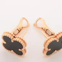 【VINTAGE】ヴァンクリーフ&アーペル オニキス ピアス ヴァンクリーフ&アーペル ヴィンテージアルハンブラ オニキス