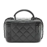 シャネル マトラッセ バニティバッグ チェーンショルダー ラムスキンAP2199 CHANEL（シャネル） マトラッセ チェーン バニティ AP2199 ピンク