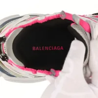 BALENCIAGA ロゴ入りフェイクレザーメッシュスニーカー BALENCIAGA】 スニーカー メッシュ ブランドロゴ 送料込み