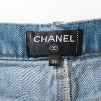 未使用級✨ CHANEL デニム スカート インディゴブルー ココマーク 36 シャネル(CHANEL)シャネル ココボタン スカート 衣料品 ボトムス