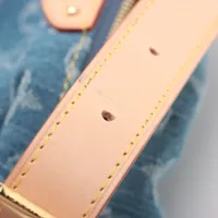 【女子力ＵＰ☆国内発】LVポシェット・ヒルズ モノグラム デニム デニム Louis Vuitton(ルイヴィトン) ショルダーバッグ