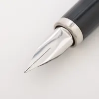 ペリカン 万年筆 メタル シルバー ペン先14C 585 A3527149｜中古