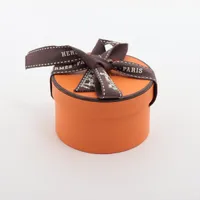 <3/9(日)まで出品>エルメス　ツイリードール PARIS STATION エルメス ツイリードール キャンディ Hermes paris station