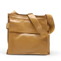 バーバリー ミディアム トレンチトート レザー ショルダーバッグ