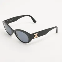 美品 シャネル 03517 サングラス 黒 ココマーク レディース CHANEL - 美品 シャネル 03517 サングラス 黒 ココマーク
