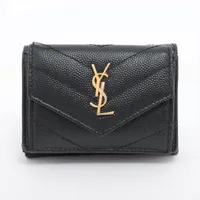 美品　サンローラン　パリ　Vステッチ　YSL コンパクト　折り財布　ブラック サンローランパリ YSLライン Vステッチ TGN505118 レザー コンパクト