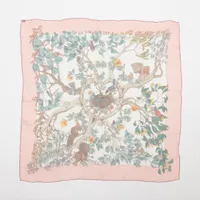 HERMES カレ90 ピンク系　森の中で　au coeur des bois HERMES カレ90 ピンク系 森の中で au coeur des bois HERMES カレ90