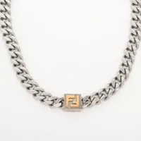 IZFENDI フェンディ　喜平　極太　FFロゴ　ゴールドシルバー　i1 FENDI フェンディ FFチェーンネックレス 喜平 スクエアトップ