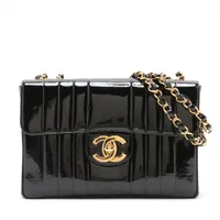 シャネル マドモアゼル パテントレザー チェーンショルダーバッグ