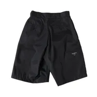 PRADA ナイロン ショーツ 44 23SS PRADA RE-NYLON ナイロン ショートパンツ size 44 - メルカリ
