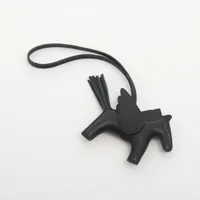 爆安✨エルメス　ロデオチャームMM Y2020 アニョーミロ　グリーン 爆安✨エルメス ロデオチャームMM Y2020 アニョーミロ グリーン