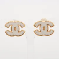 CHANEL ピアス　両耳 VINTAGE CHANEL/シャネル】CC pierce(両耳)（ピアス（両耳用