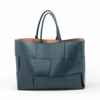 ボッテガ・ヴェネタ アルコ レザー トートバッグ BOTTEGA VENETA ボッテガヴェネタ ラージ アルコ トートバッグ