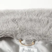 新品未使用 ベアポンチョ　アルパカ素材 グレー テディベア ケープ 2025年最新】MaxMara テディベア ケープ グレーの人気アイテム