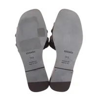 エルメス　オラン　34 ブラック Oran sandal | Hermès USA