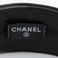【究極のエレガンス】CHANEL マトラッセ カチューシャ ブラック シャネル マトラッセ カチューシャ レザー ブラック A3571903