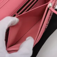 ピンクツイード♪【CHANEL】クラシック チェーンウォレット CHANEL （新品・未使用品）シャネル マトラッセ クラシック ココ