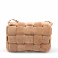ボッテガ　スエードバッグ ボルドーイントレチャート トートバッグ| Bottega Veneta® 日本